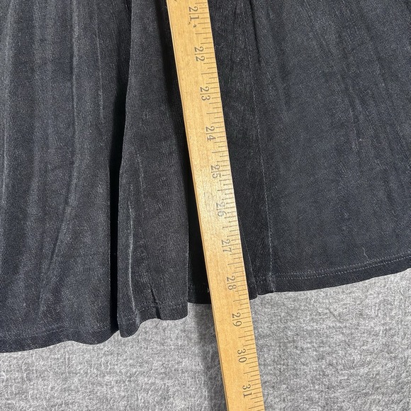 Chico's Travelers 3 Skirt Women's XL Black Slinky Pull On Elastic Waistband - Picture 4 of 6